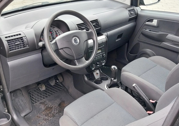 Volkswagen Fox cena 8800 przebieg: 218000, rok produkcji 2008 z Pobiedziska małe 667